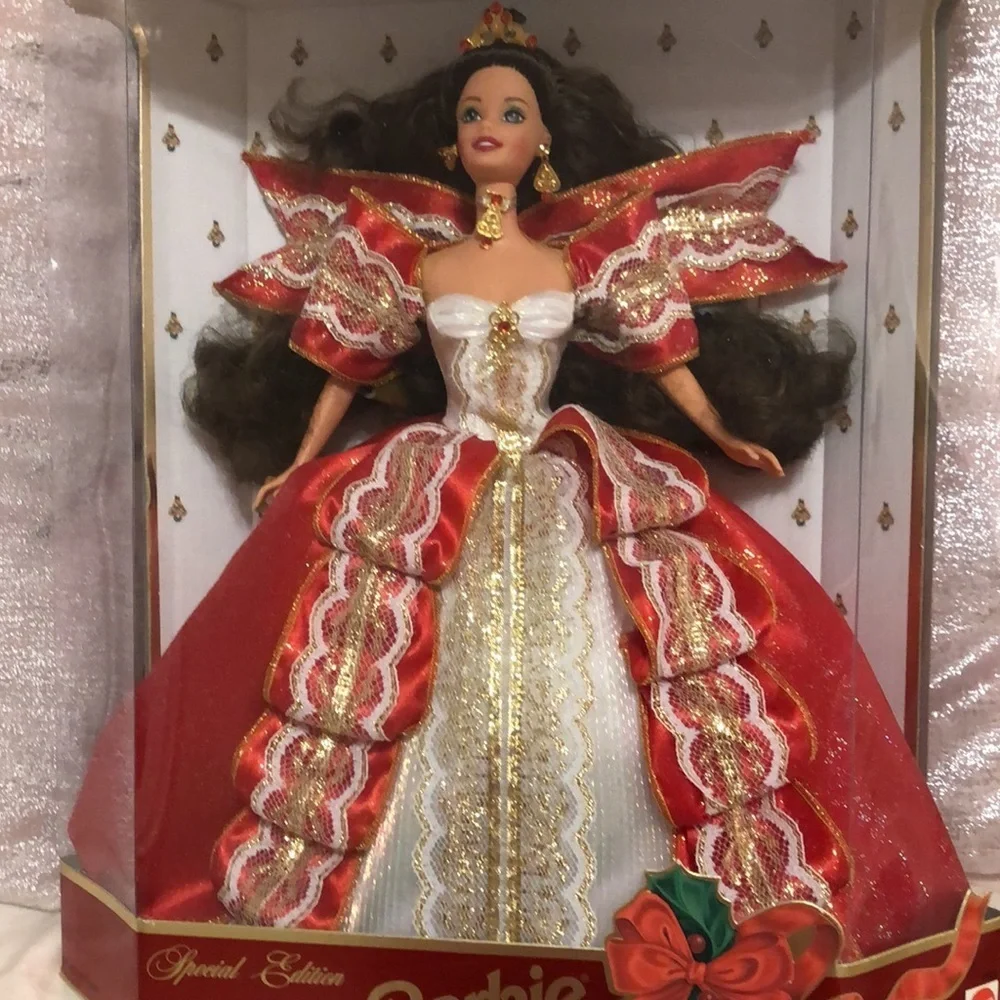 Happy Holidays Special Edition 10th Anniversary Green Eyed 1997 Barbie Doll NIB